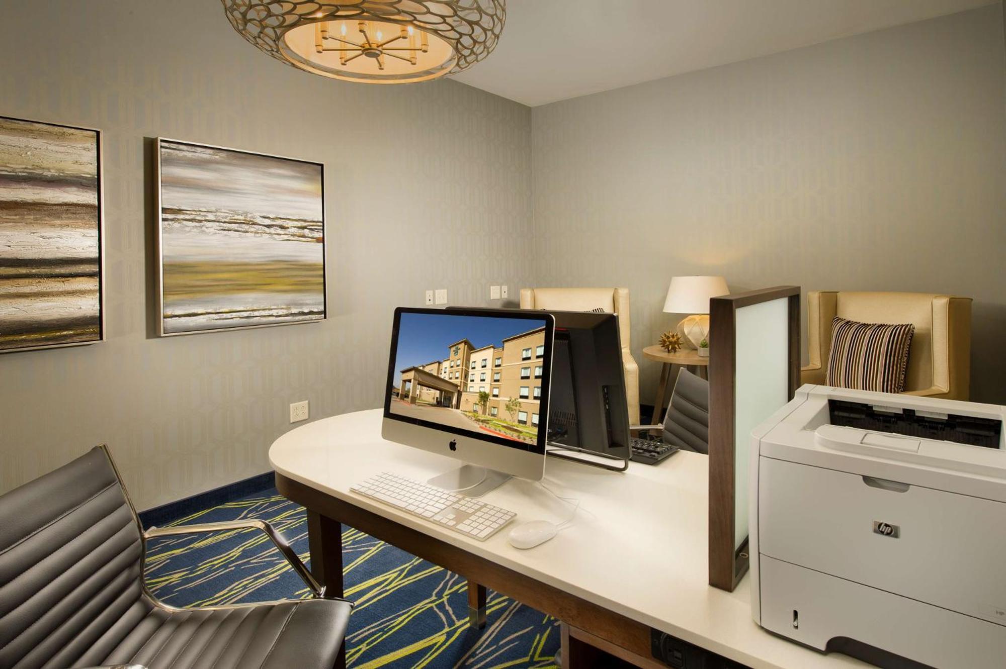 Homewood Suites By Hilton Midland Esterno foto