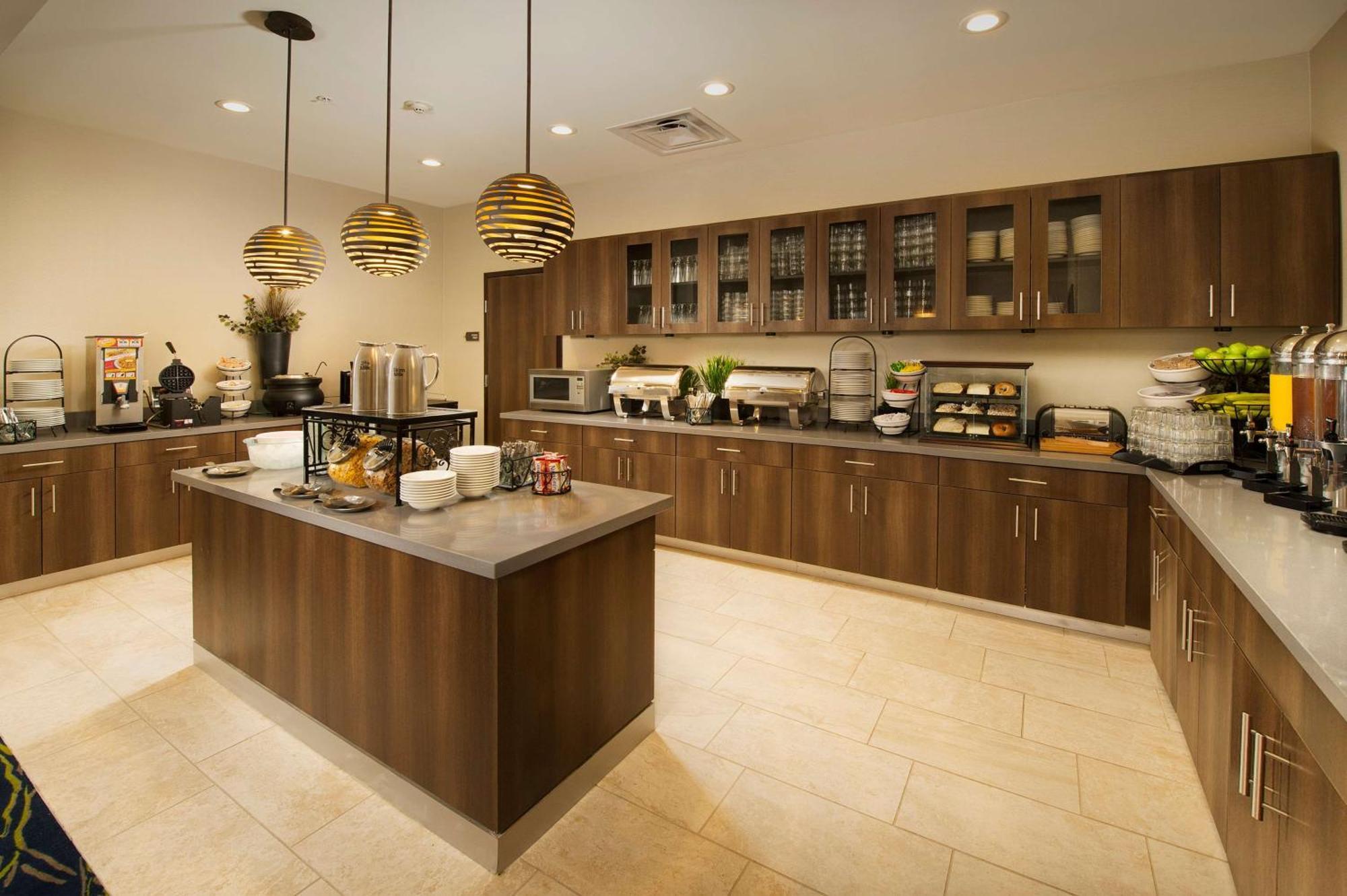 Homewood Suites By Hilton Midland Esterno foto