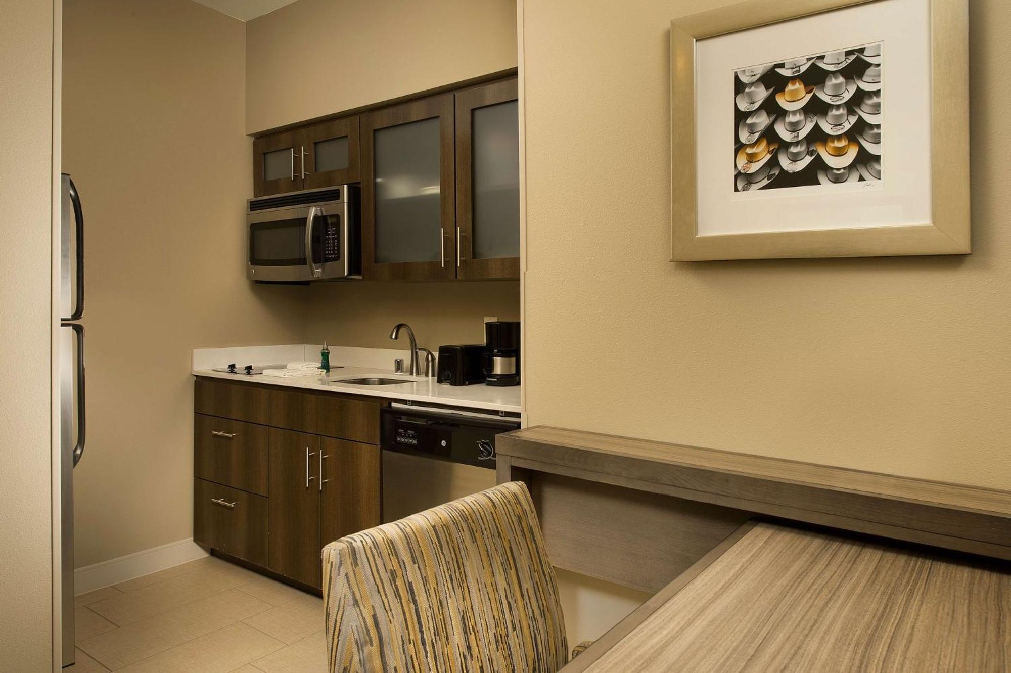 Homewood Suites By Hilton Midland Esterno foto