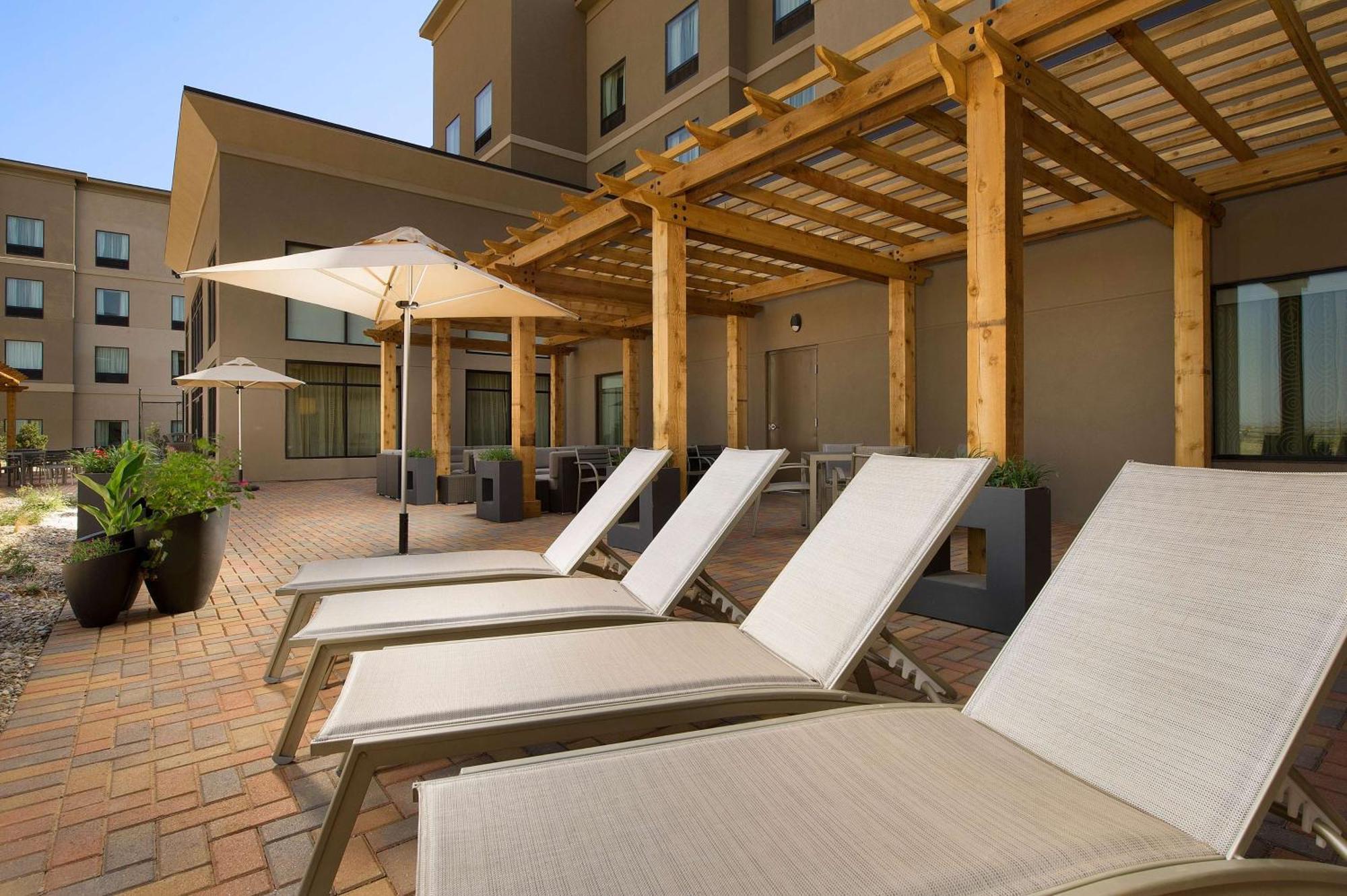 Homewood Suites By Hilton Midland Esterno foto